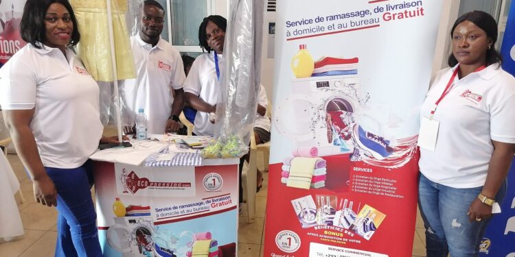Business : Eco-Pressing sensibilise sur l&rsquo;hygiène vestimentaire au Salon de l&rsquo;entrepreneur à Douala
