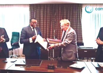 Cameroun : Camwater et Biwater scellent le partenariat pour le projet d’alimentation en eau potable de 13 villes secondaires dans le pays.